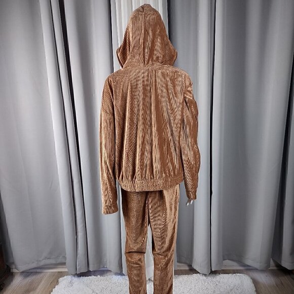 No Boundaries Brown Elastic Waist Hoodie & Pants. Hoodie Sz 21 Pants Sz 19 (NWT) - Picture 3 of 16
